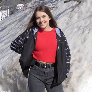 Meet your Posher, Alexane